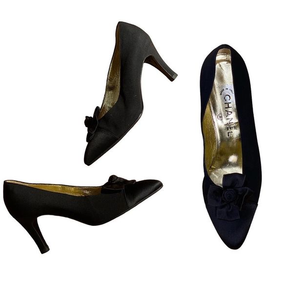 Vintage Chanel Rosette Bow Captoe Pumps sz 38, US 7 1/2 - Picture 1 of 6